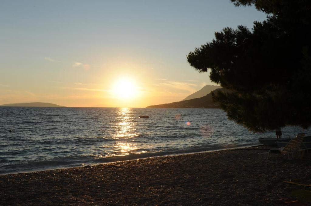 Hotel Laguna Gradac  Εξωτερικό φωτογραφία