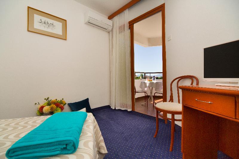 Hotel Laguna Gradac  Εξωτερικό φωτογραφία