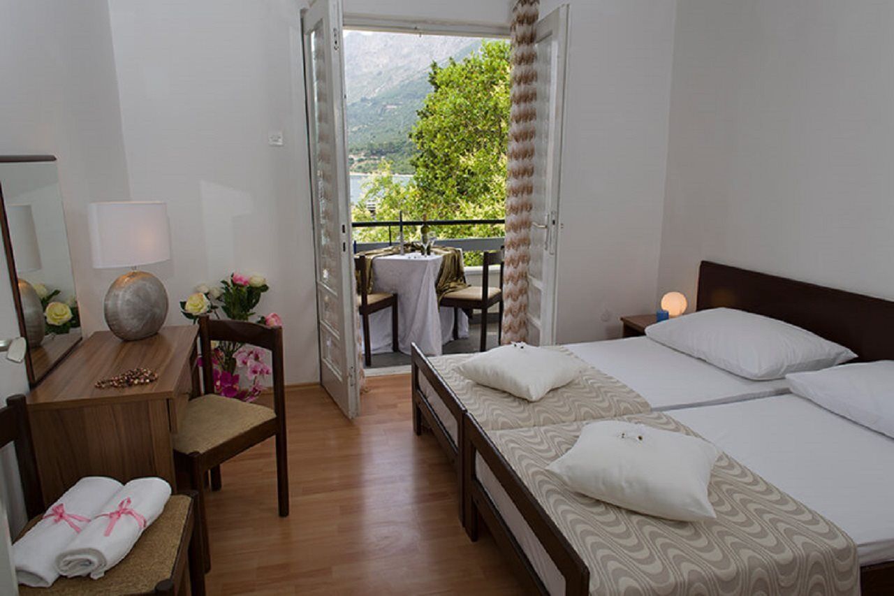 Hotel Laguna Gradac  Εξωτερικό φωτογραφία